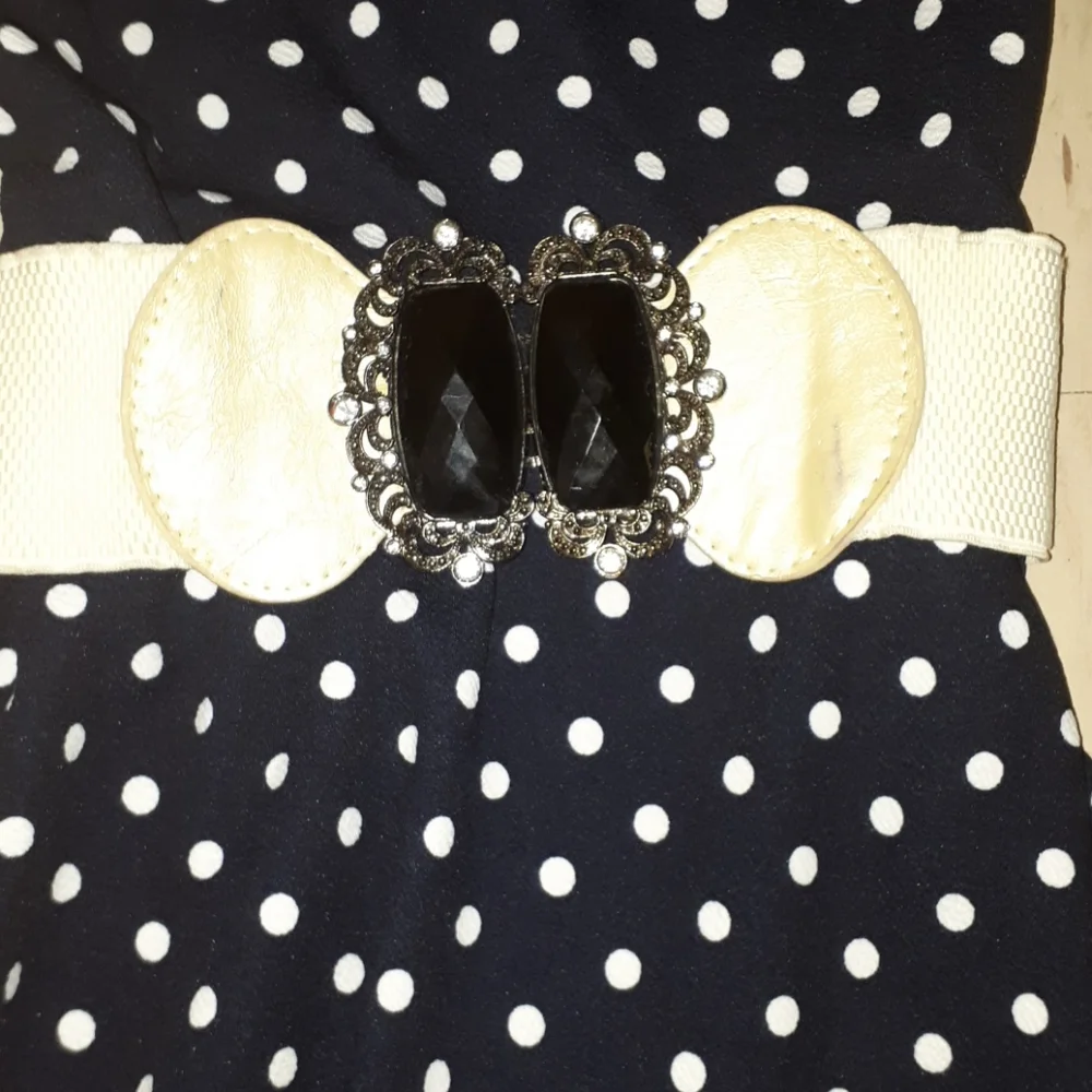 Retro Polkadot Vintage Style Dress - Picture 4 of 4